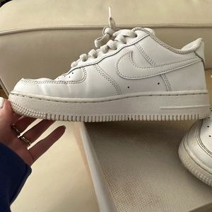 Nike AirForce Ones - White Size 6